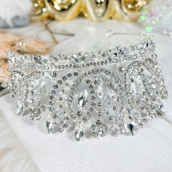 Silver Sparkling Tiara, Crystal Tiara, Wedding Tiara Crown, Princess Party Tiara - Picture 3 of 5